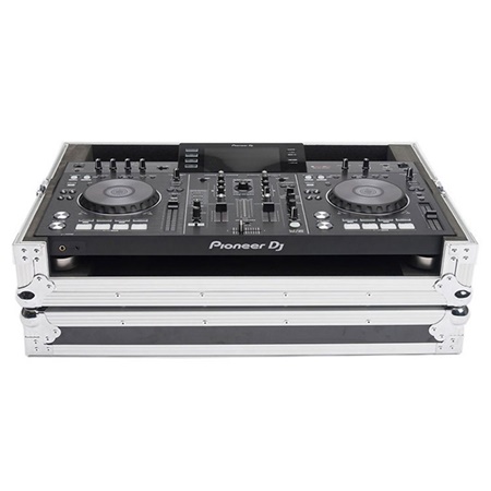 Flight case pour contrôleur all-in-one XDJ-RX3 Pioneer MAGMA