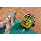 Mini-outil multifonction 18V Ryobi + batt. 2.0Ah + 35 accessoires